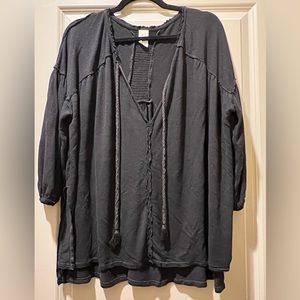 Slub knit deep V neck peasant blouse